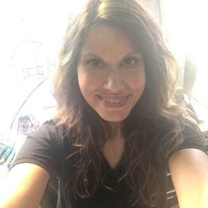 Meet your Posher, Jennifer